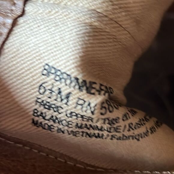 BP Brynne Bootie Tan Faux Suede US 6.5 - Picture 6 of 7